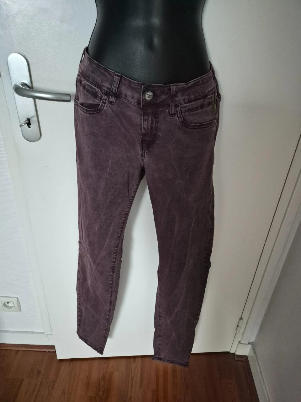 Calça Meltin Pot bordô - Tamanho W28L31 - Nova – photo 10